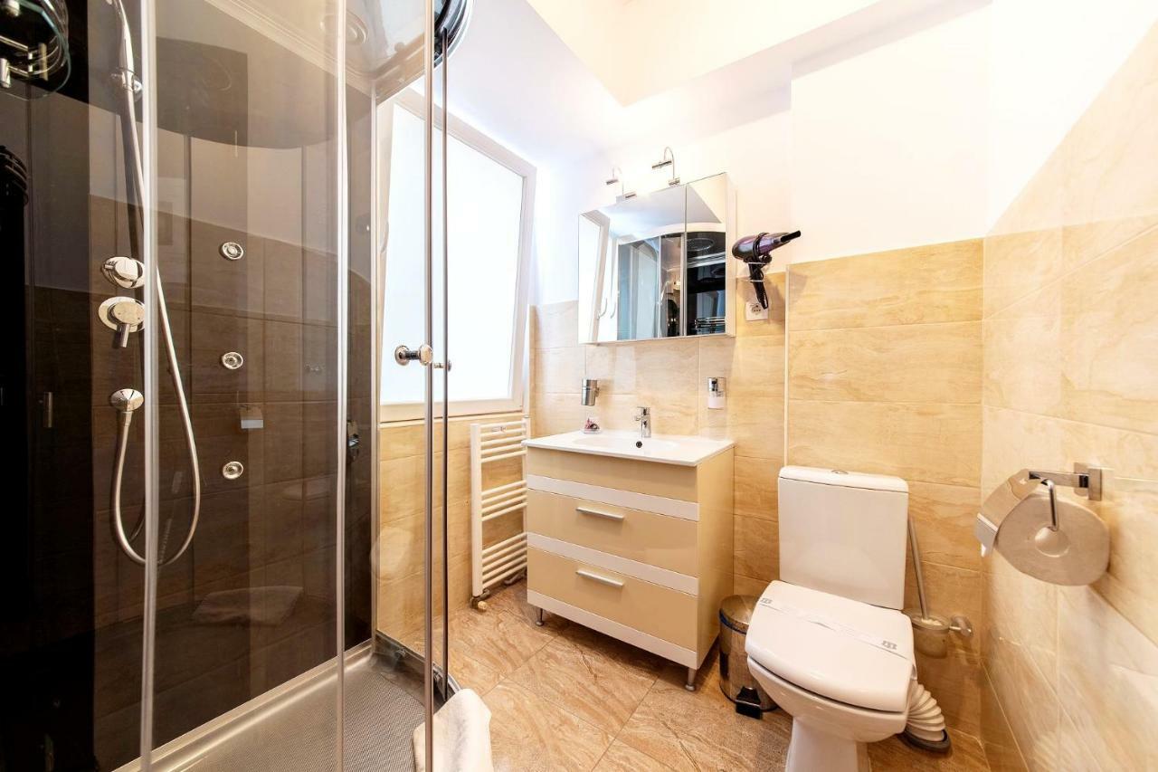 Bucur Accommodation Bucharest Luaran gambar