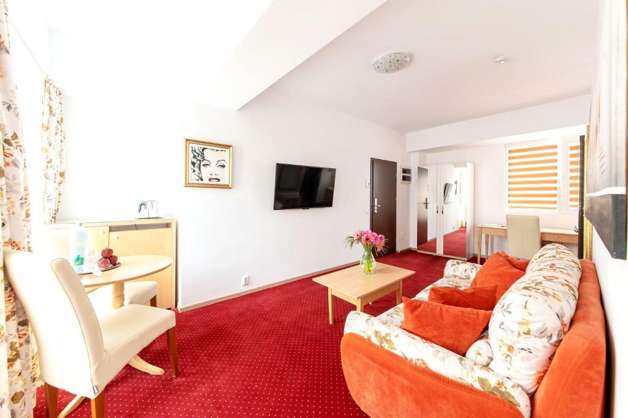 Bucur Accommodation Bucharest Luaran gambar